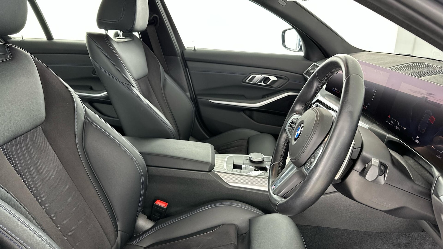 Used BMW 3 Series 2023 for sale - 77109297: Photo 11