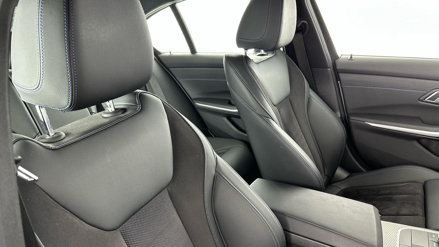 Used BMW 3 Series 2023 for sale - 77109297: Photo 27