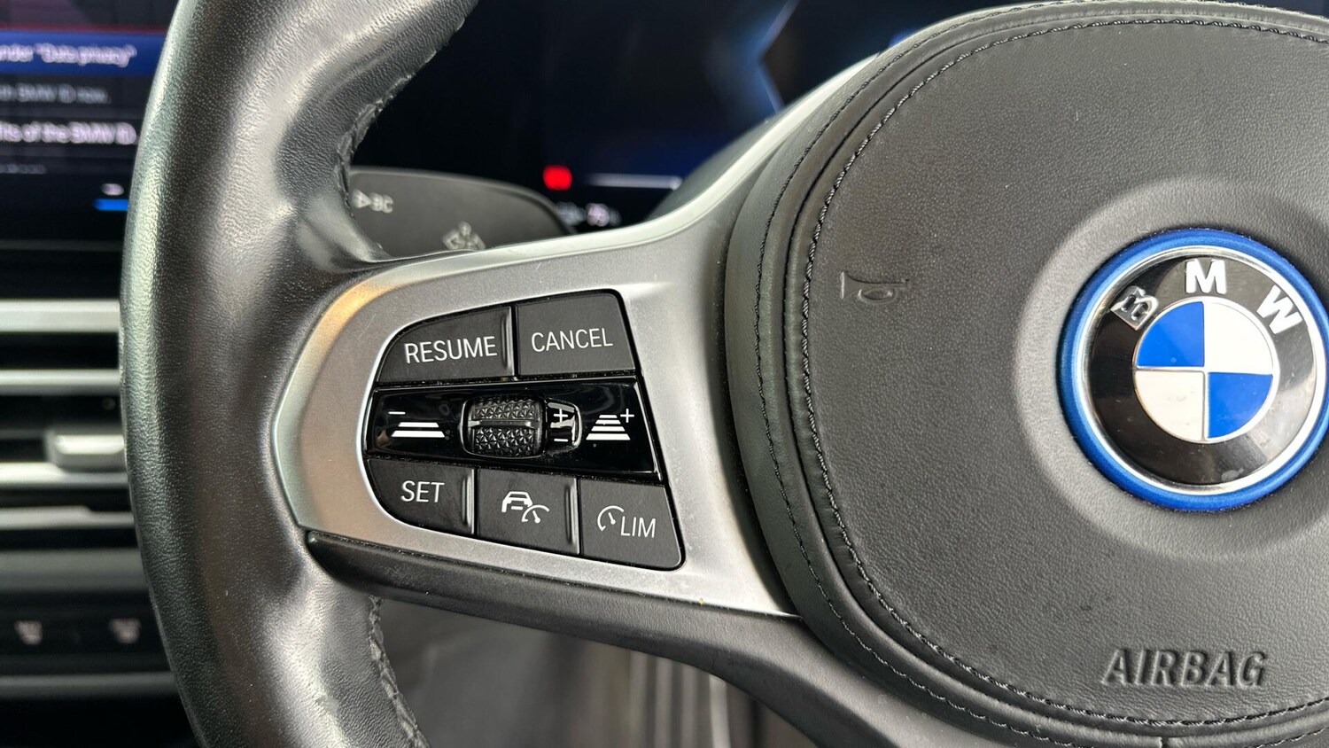 Used BMW i4 2022 for sale - 76818835: Photo 17