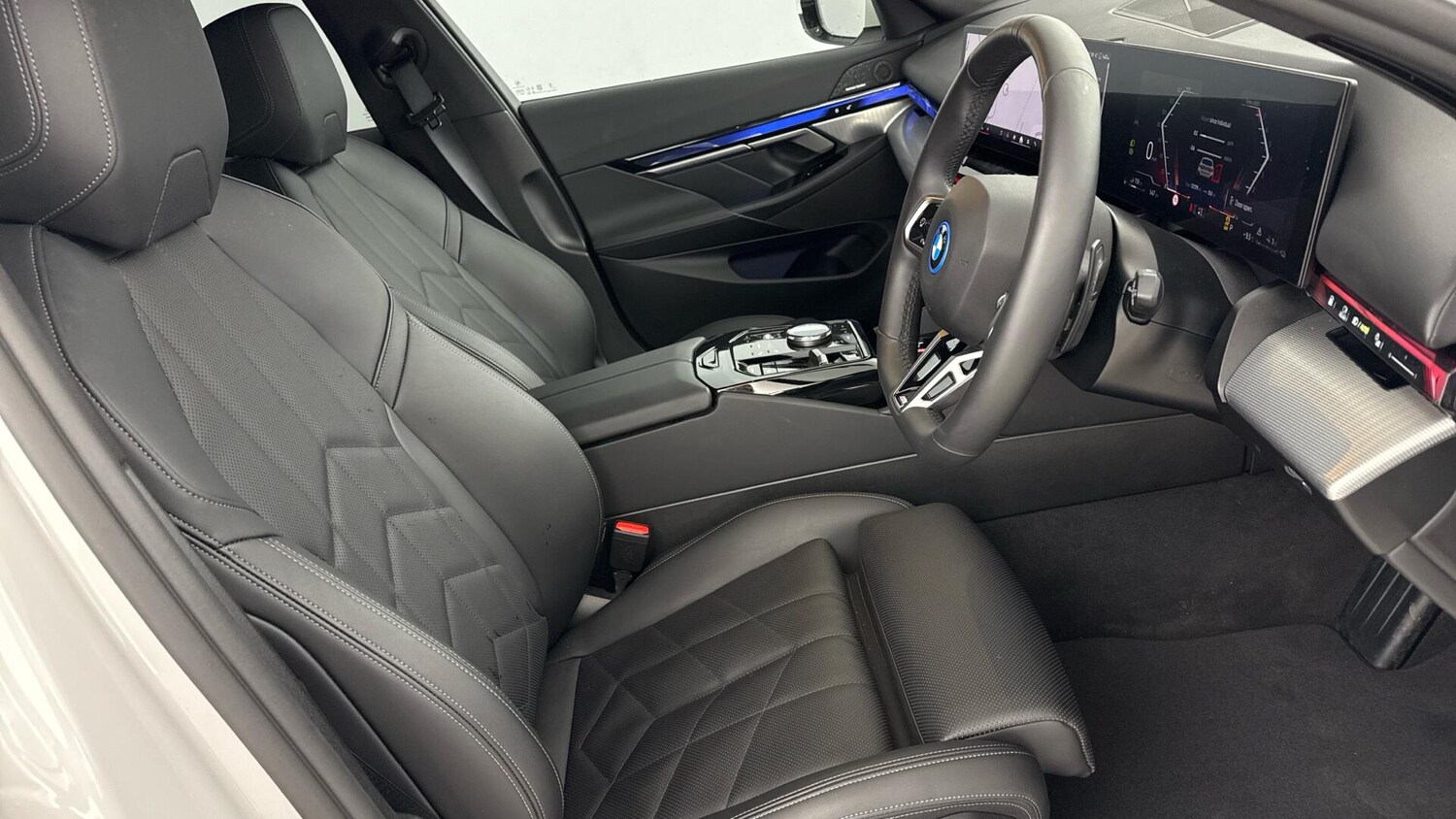 Used BMW 5 Series 2025 for sale - 78184298: Photo 11