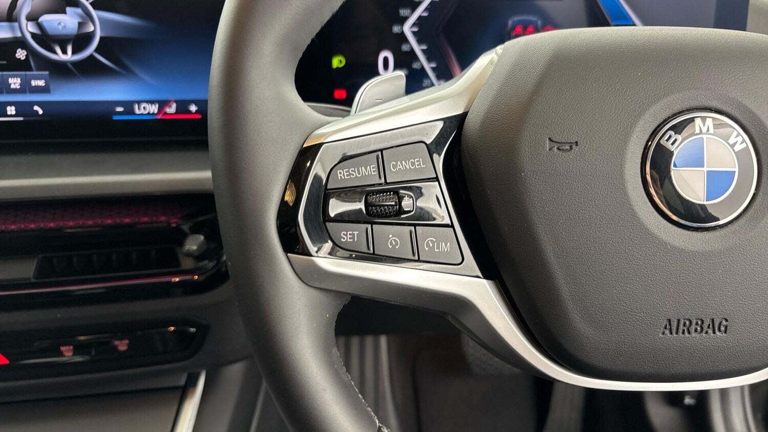 Used BMW 3 Series 2025 for sale - 77479072: Photo 17