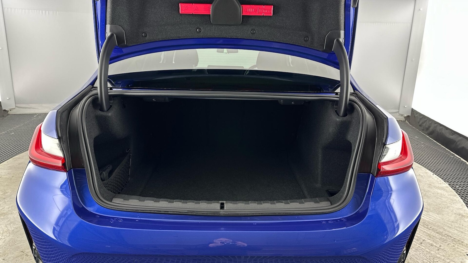 Used BMW 3 Series 2024 for sale - 77646225: Photo 13