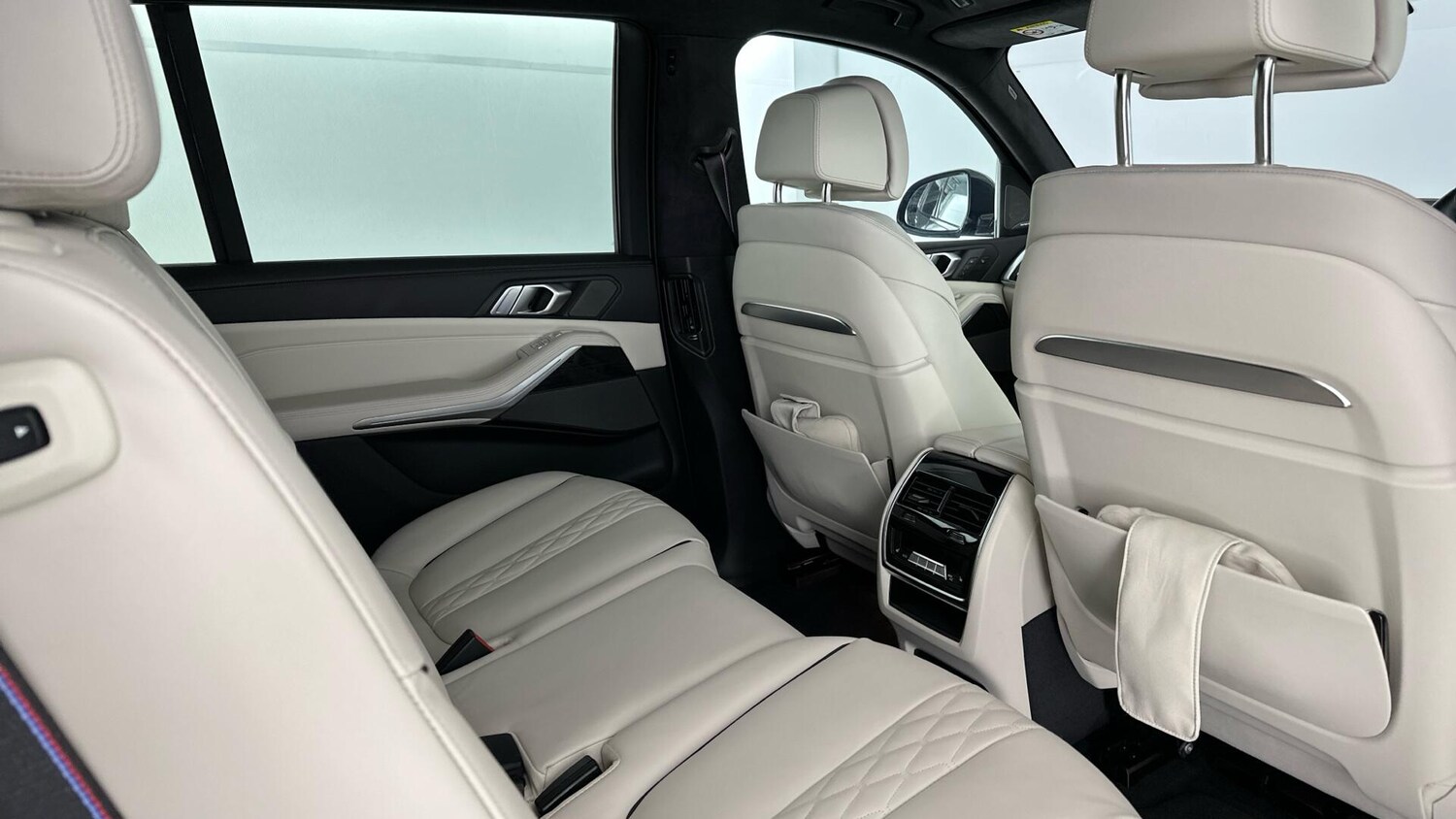 Used BMW X7 2025 for sale - 76818847: Photo 29
