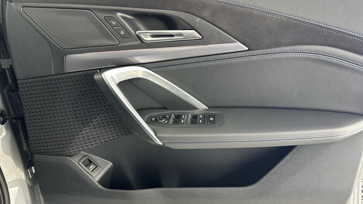 Used BMW iX2 2024 for sale - 76818878: Photo 20