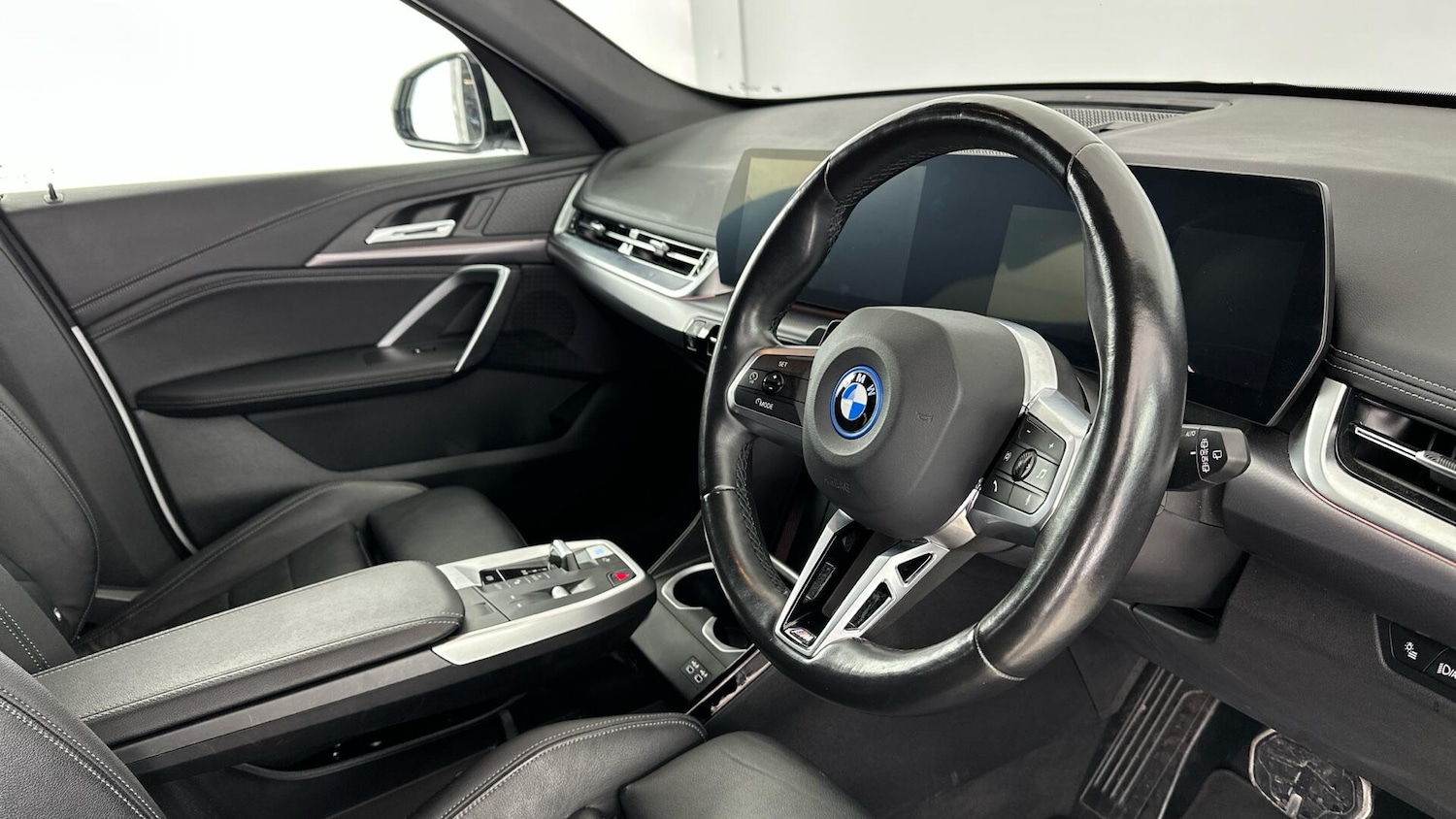 Used BMW iX1 2023 for sale - 77306311: Photo 6