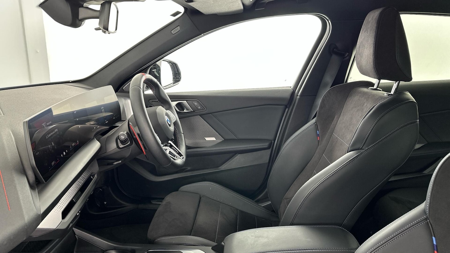 Used BMW 1 Series 2025 for sale - 76818804: Photo 24