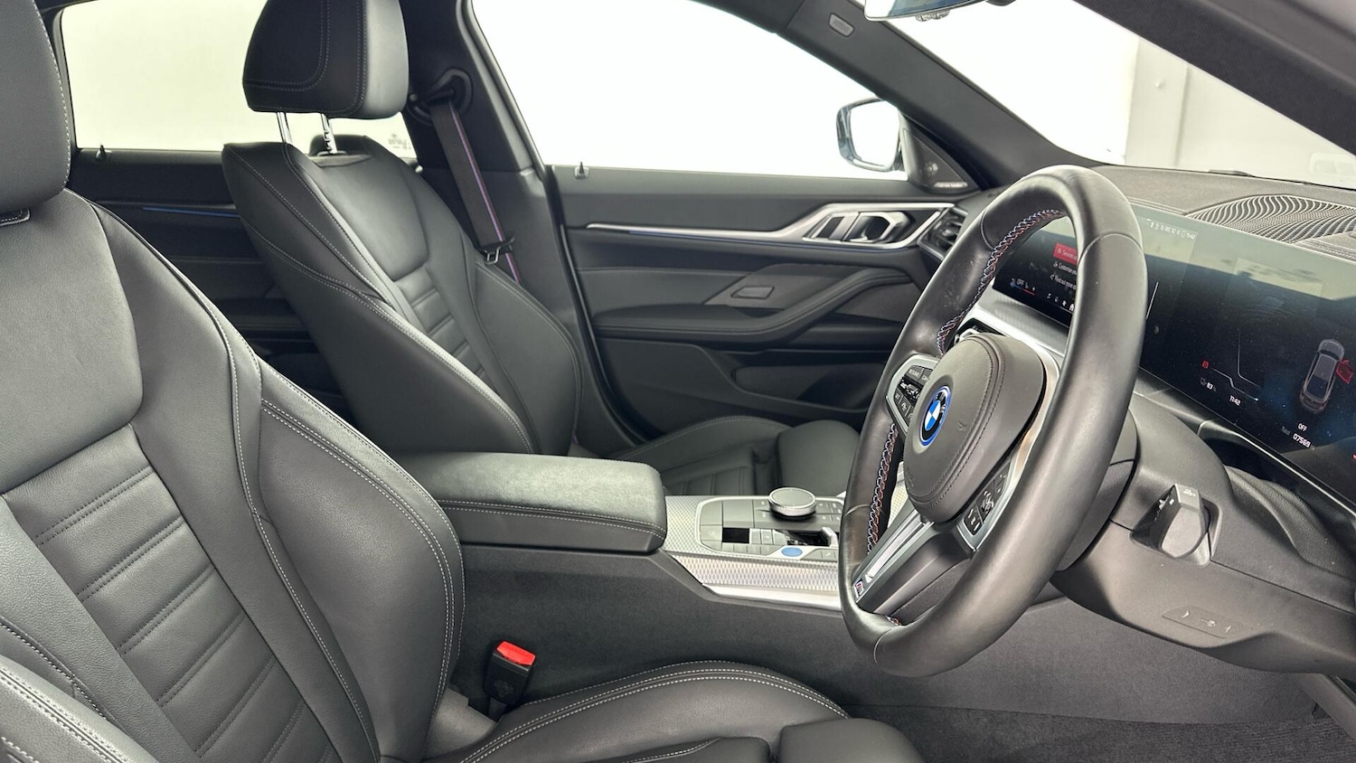 Used BMW i4 2024 for sale - 76913872: Photo 11