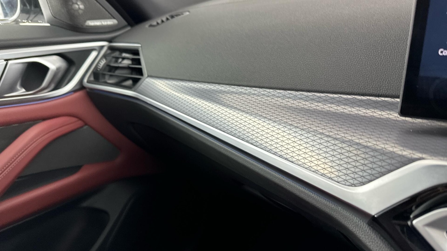 Used BMW i4 2024 for sale - 76818914: Photo 33