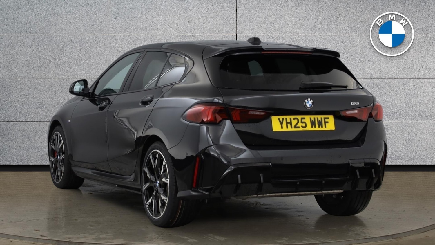 Used BMW 1 Series 2025 for sale - 76975700: Photo 2