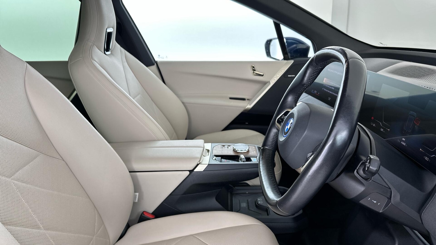 Used BMW iX 2022 for sale - 76818831: Photo 11