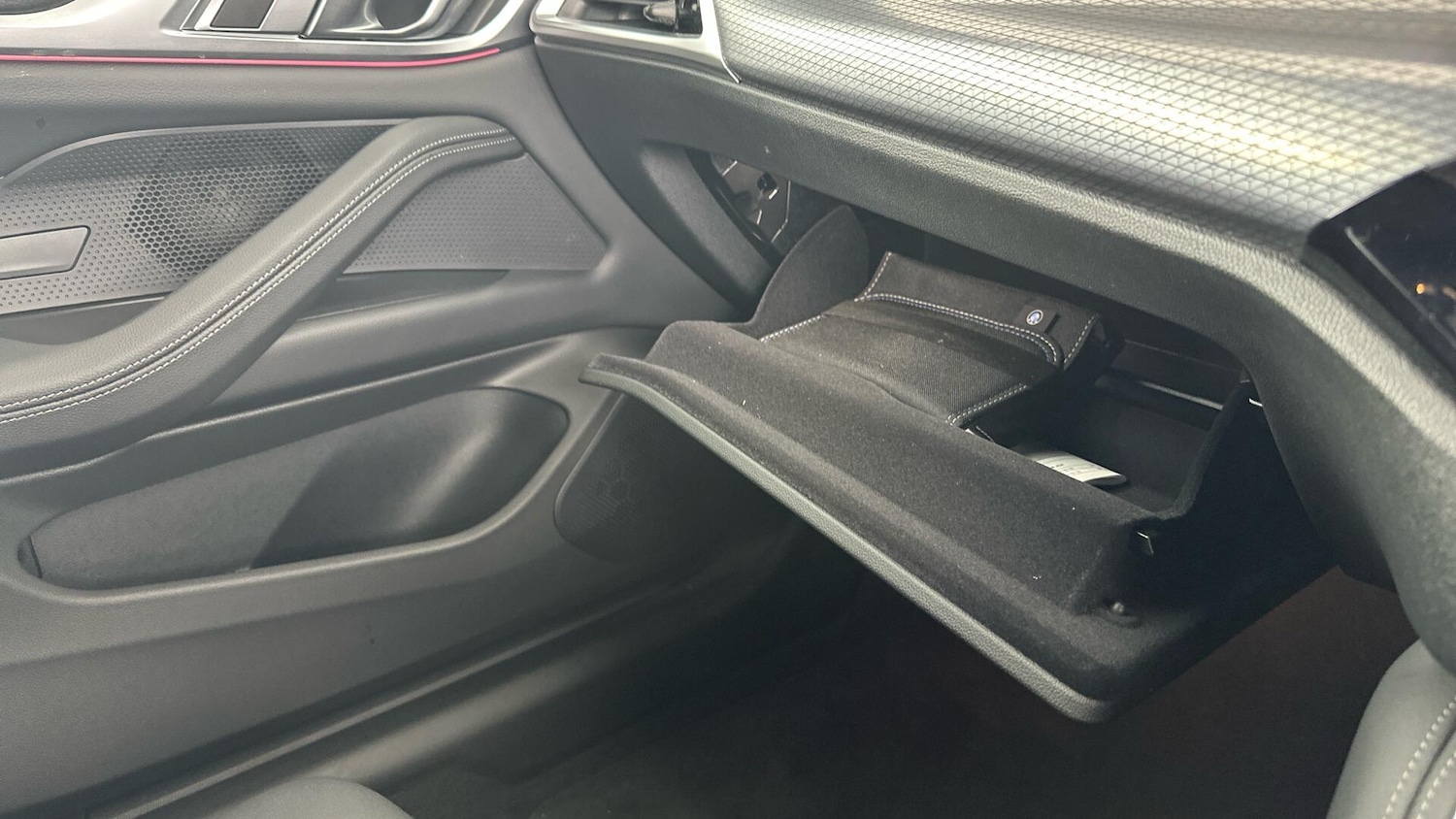 Used BMW i4 2025 for sale - 76952702: Photo 25