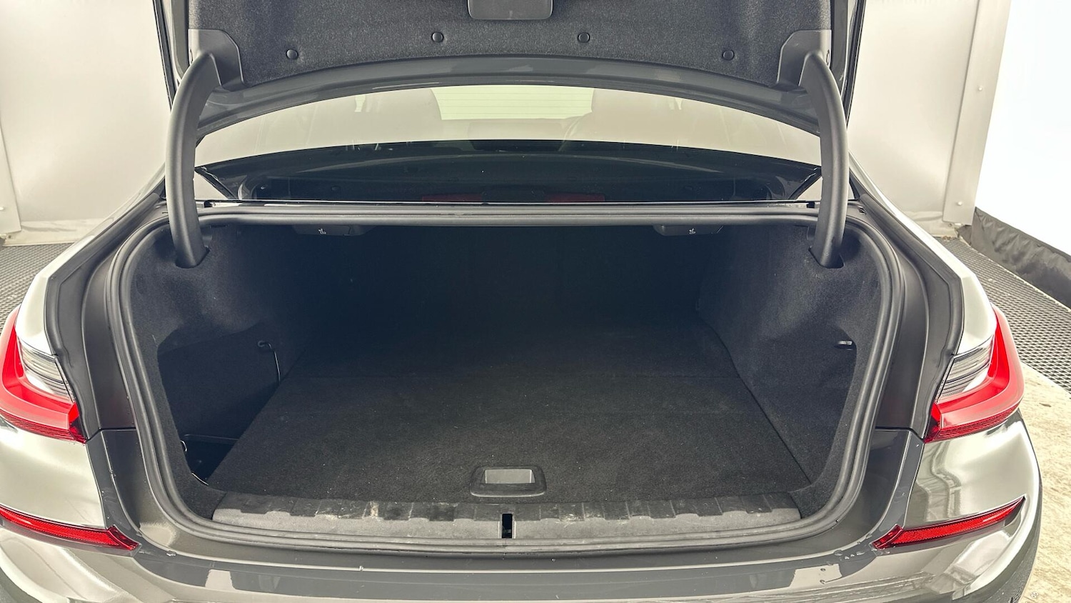 Used BMW 3 Series 2021 for sale - 77016635: Photo 13