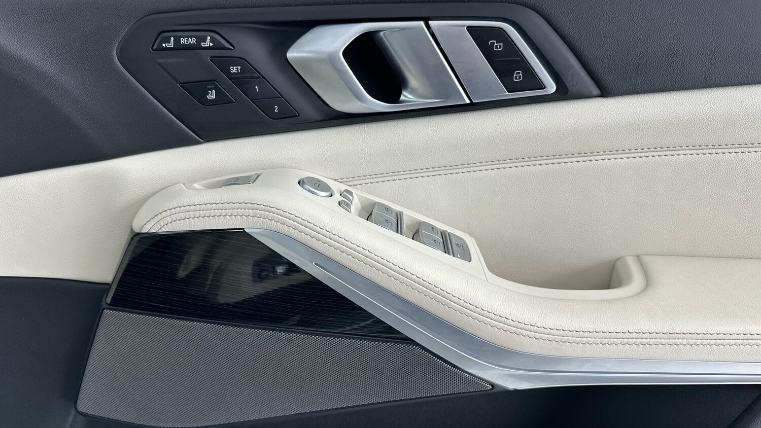 Used BMW X7 2024 for sale - 76818796: Photo 27