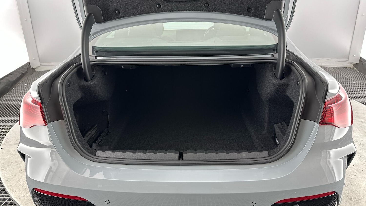 Used BMW 4 Series 2025 for sale - 76818918: Photo 13