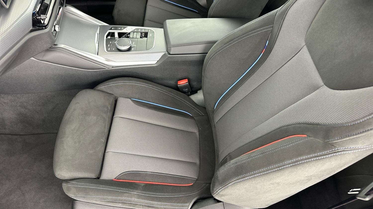 Used BMW 4 Series 2025 for sale - 76818918: Photo 25