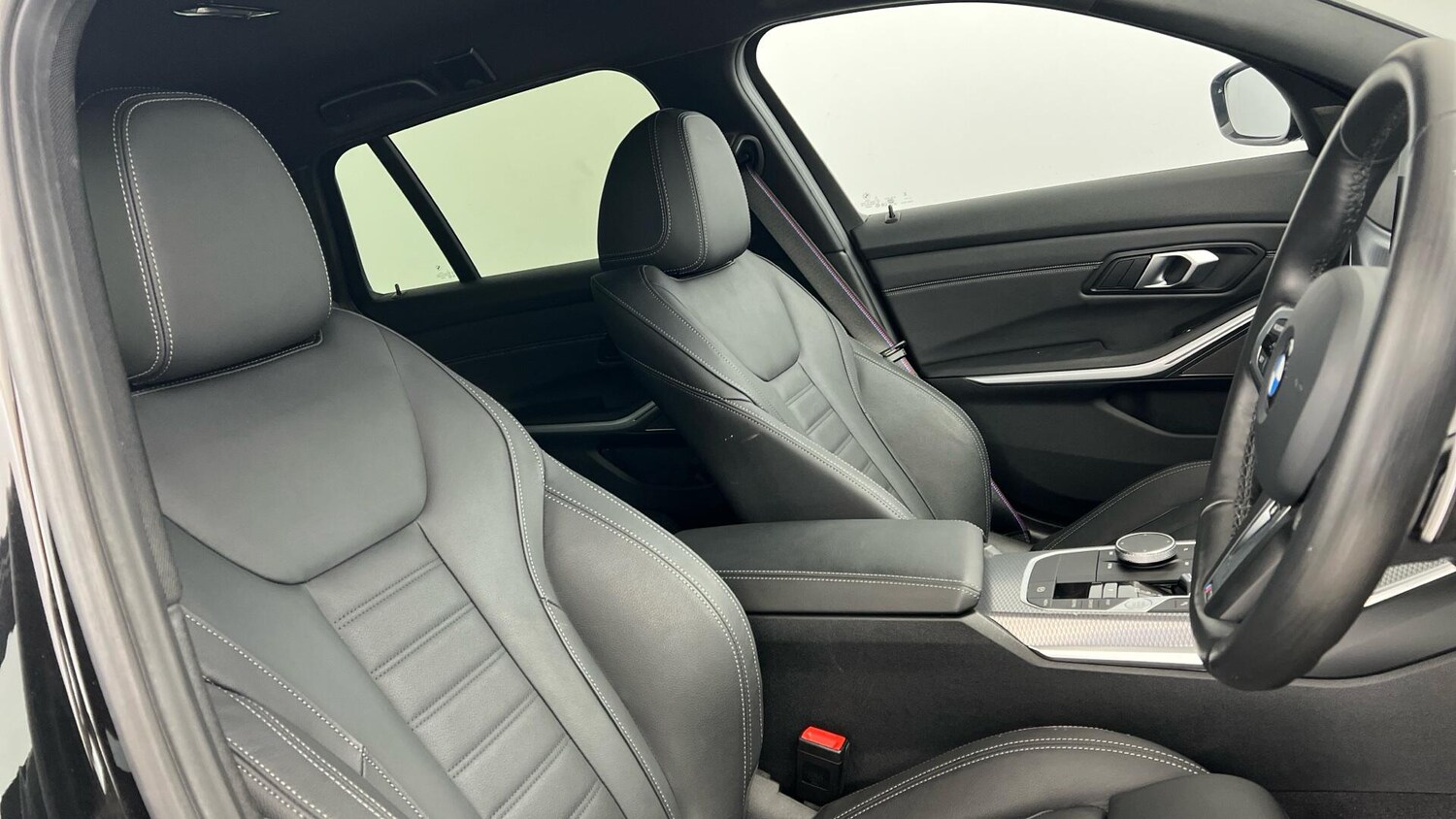 Used BMW 3 Series 2023 for sale - 78203986: Photo 11