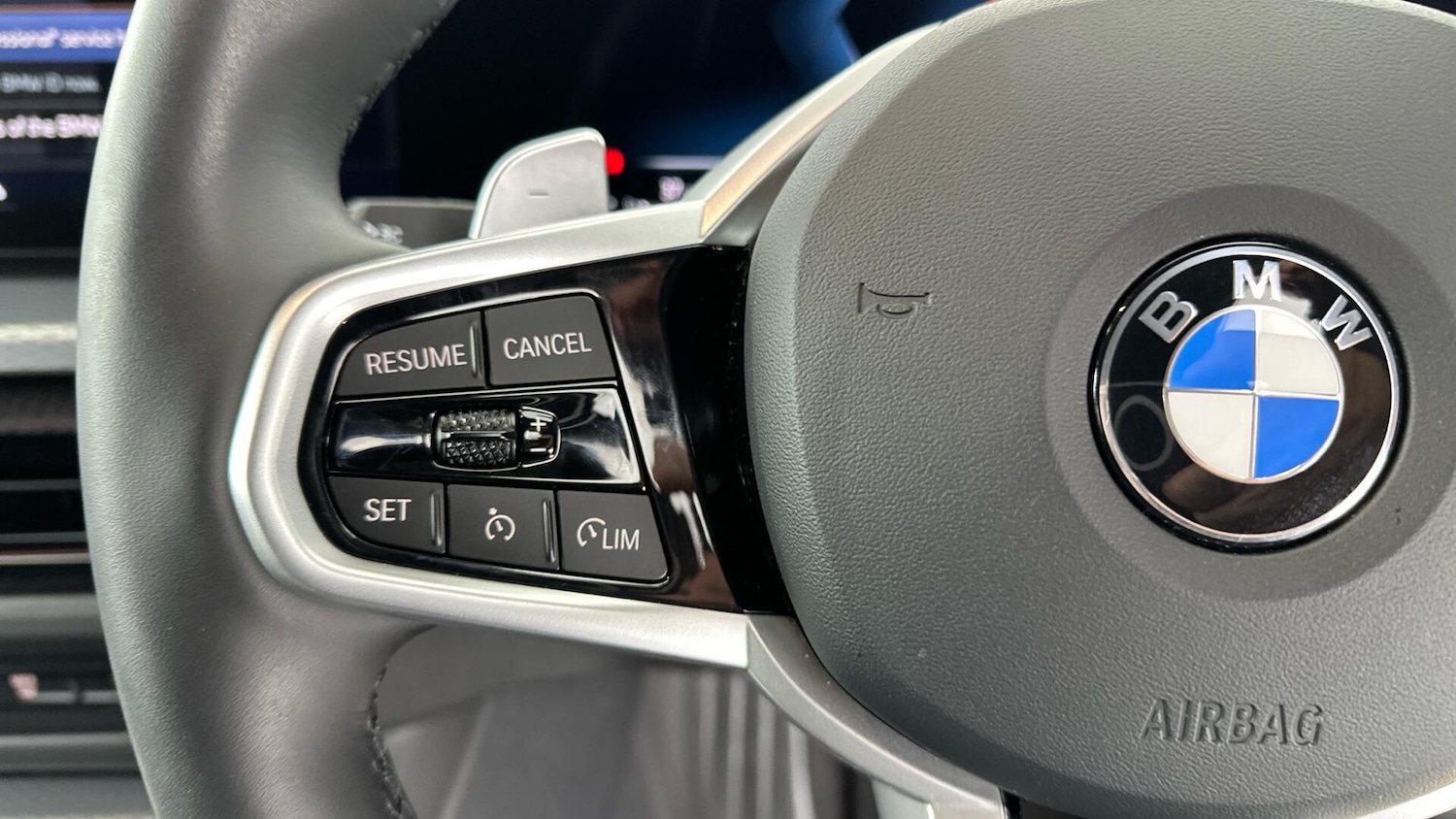 Used BMW 3 Series 2025 for sale - 77109302: Photo 17