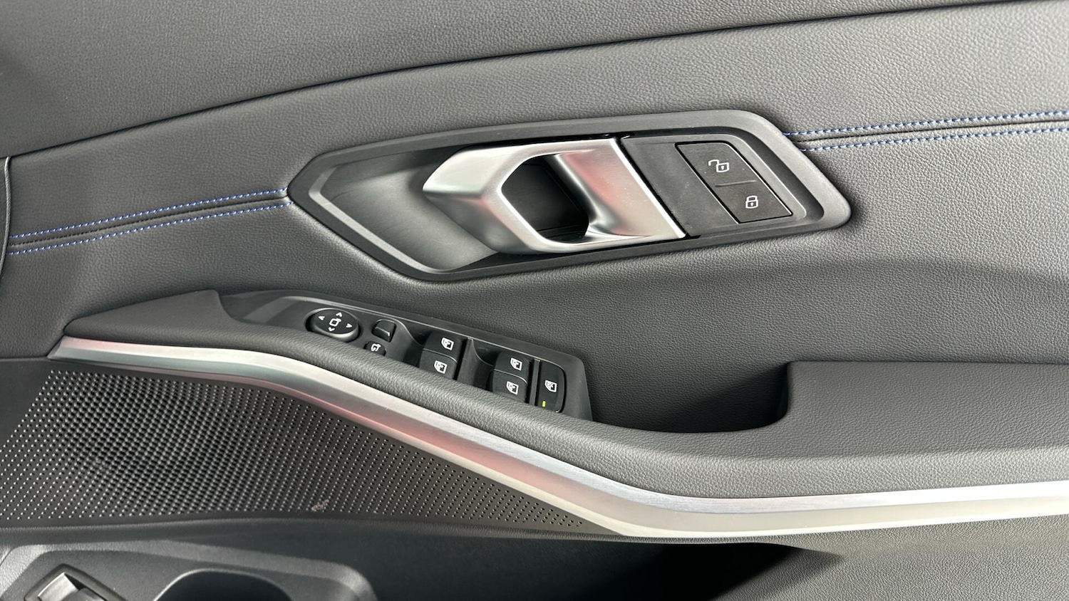 Used BMW 3 Series 2025 for sale - 77109302: Photo 20