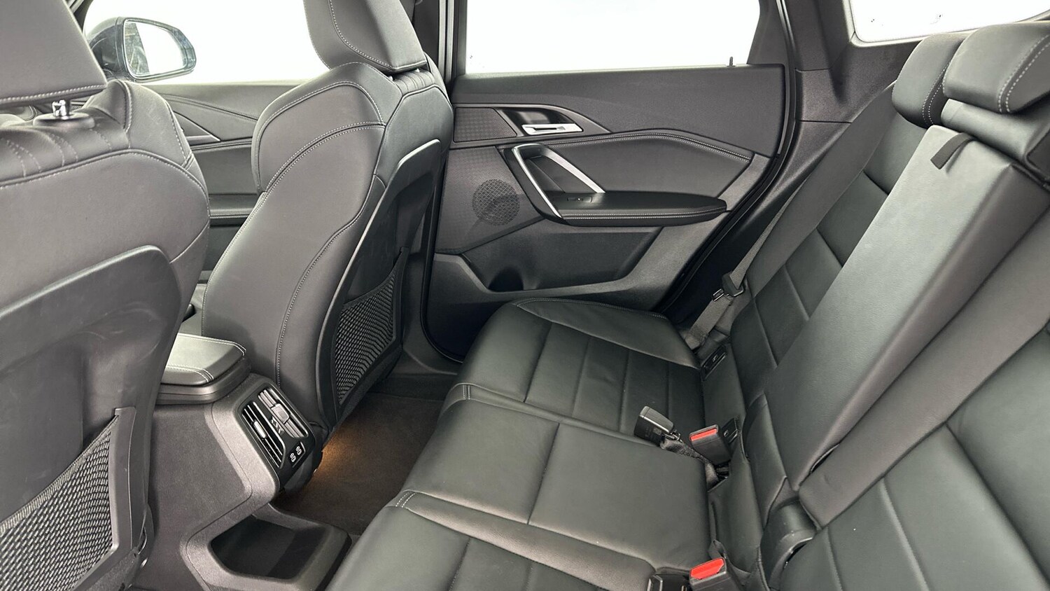 Used BMW iX1 2023 for sale - 77305039: Photo 12