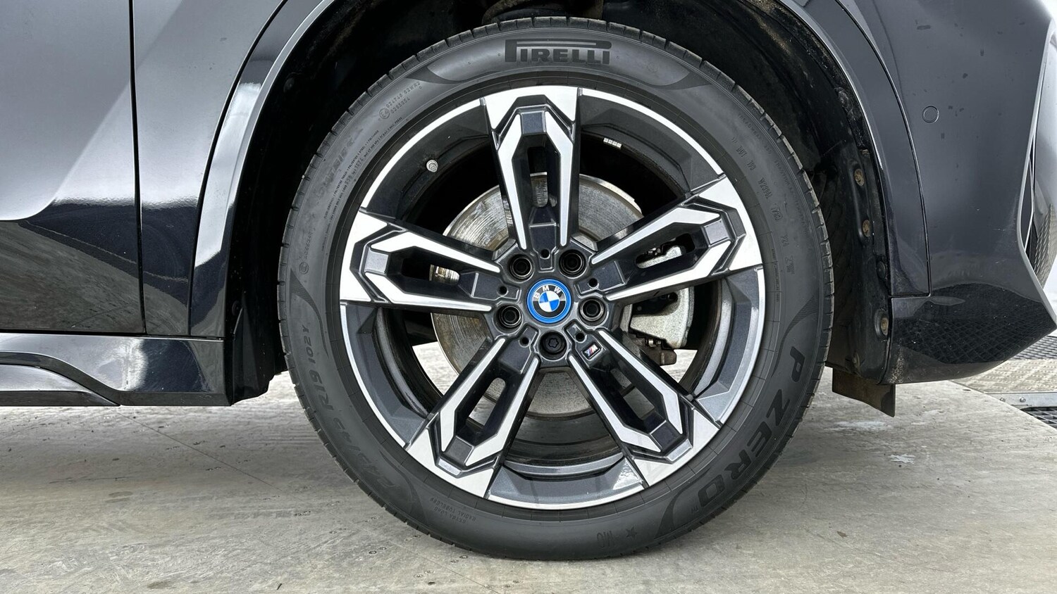 Used BMW iX1 2023 for sale - 77305039: Photo 14