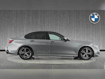 Used BMW 3 Series 2024 for sale - 77768308: Photo