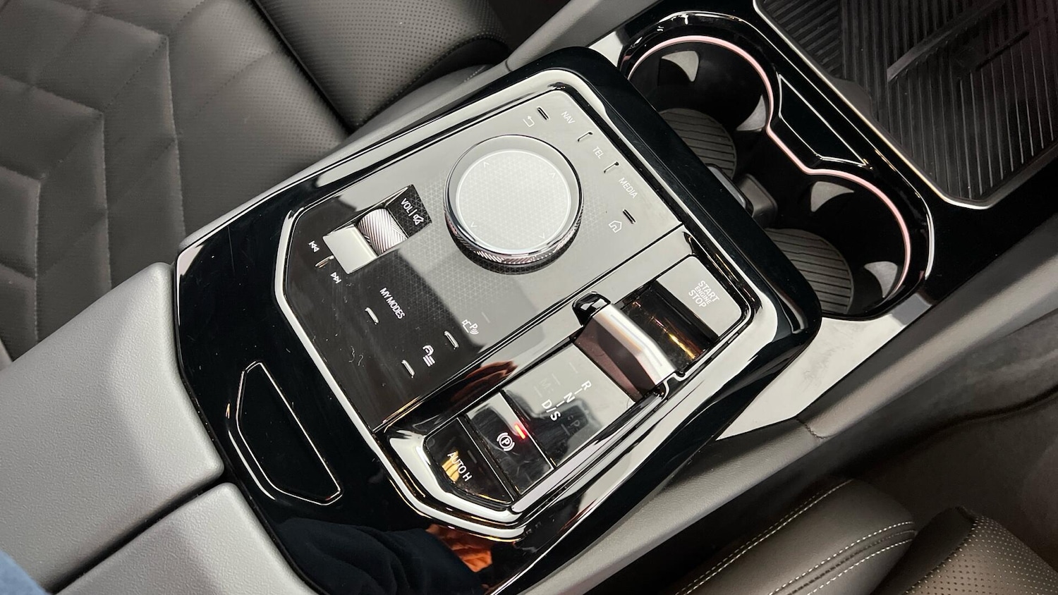 Used BMW 5 Series 2025 for sale - 78034153: Photo 10