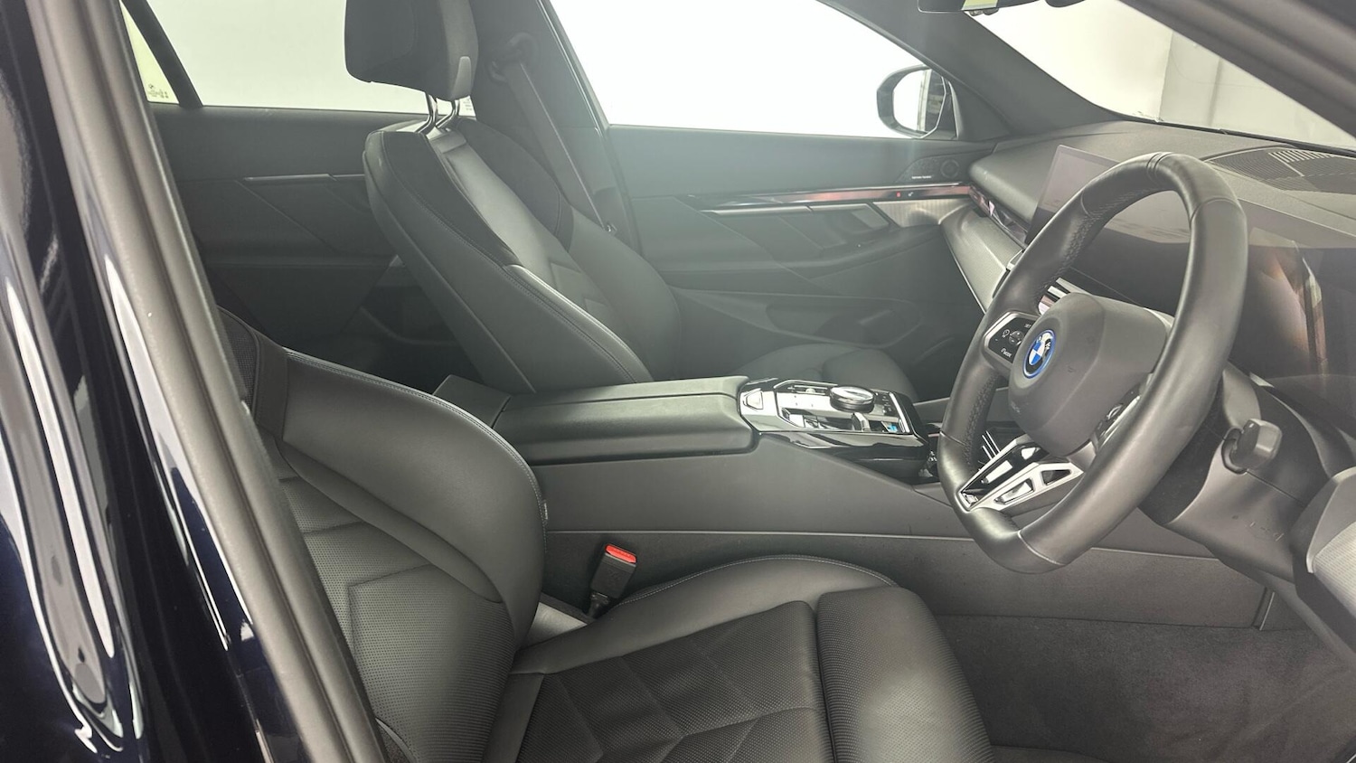 Used BMW i5 2024 for sale - 76849698: Photo 11