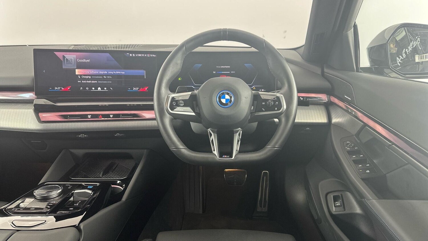 Used BMW i5 2024 for sale - 76849698: Photo 5