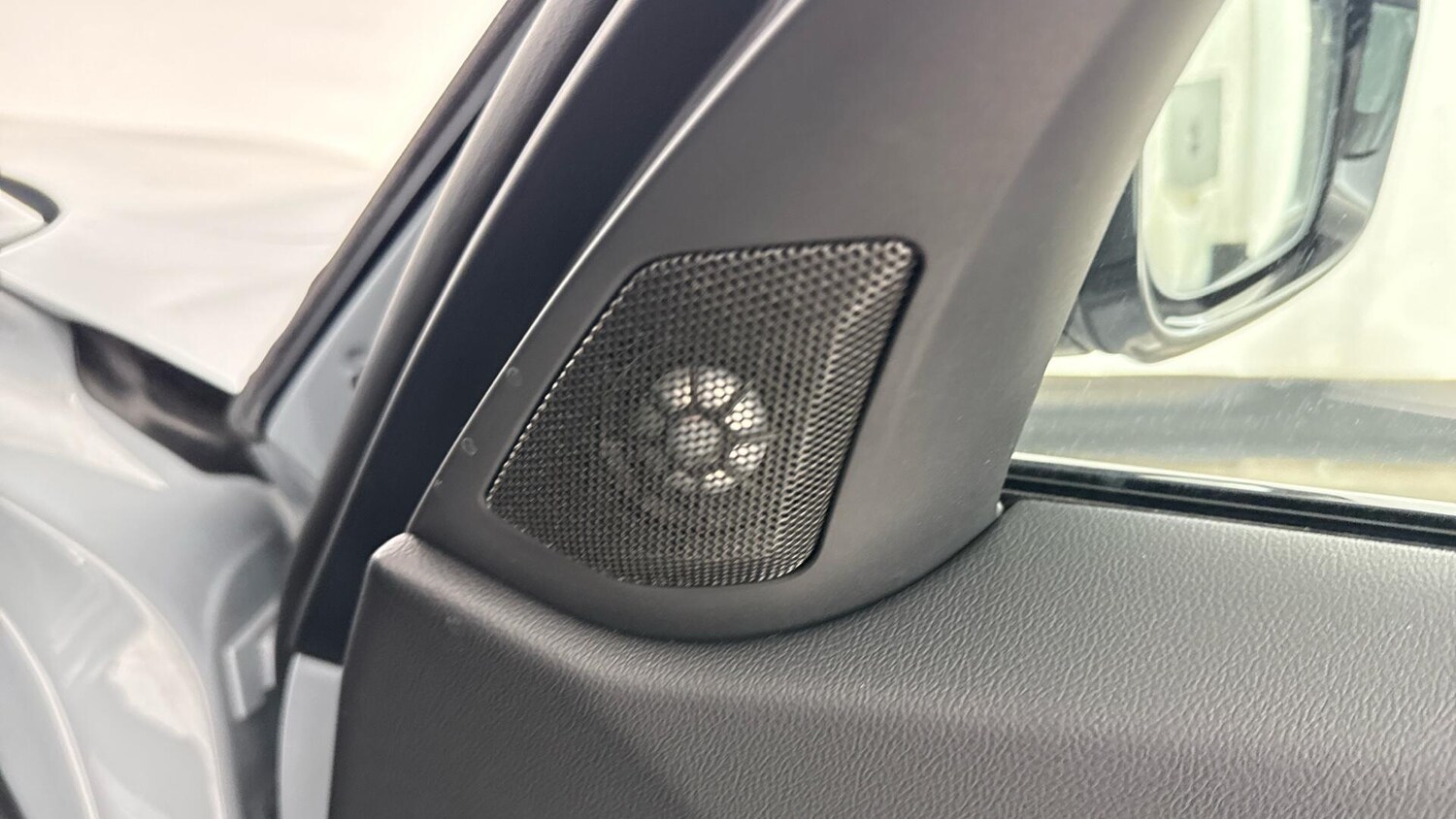 Used BMW 3 Series 2025 for sale - 77892306: Photo 20