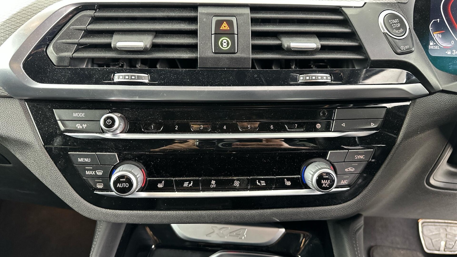 Used BMW X4 2019 for sale - 76818886: Photo 25