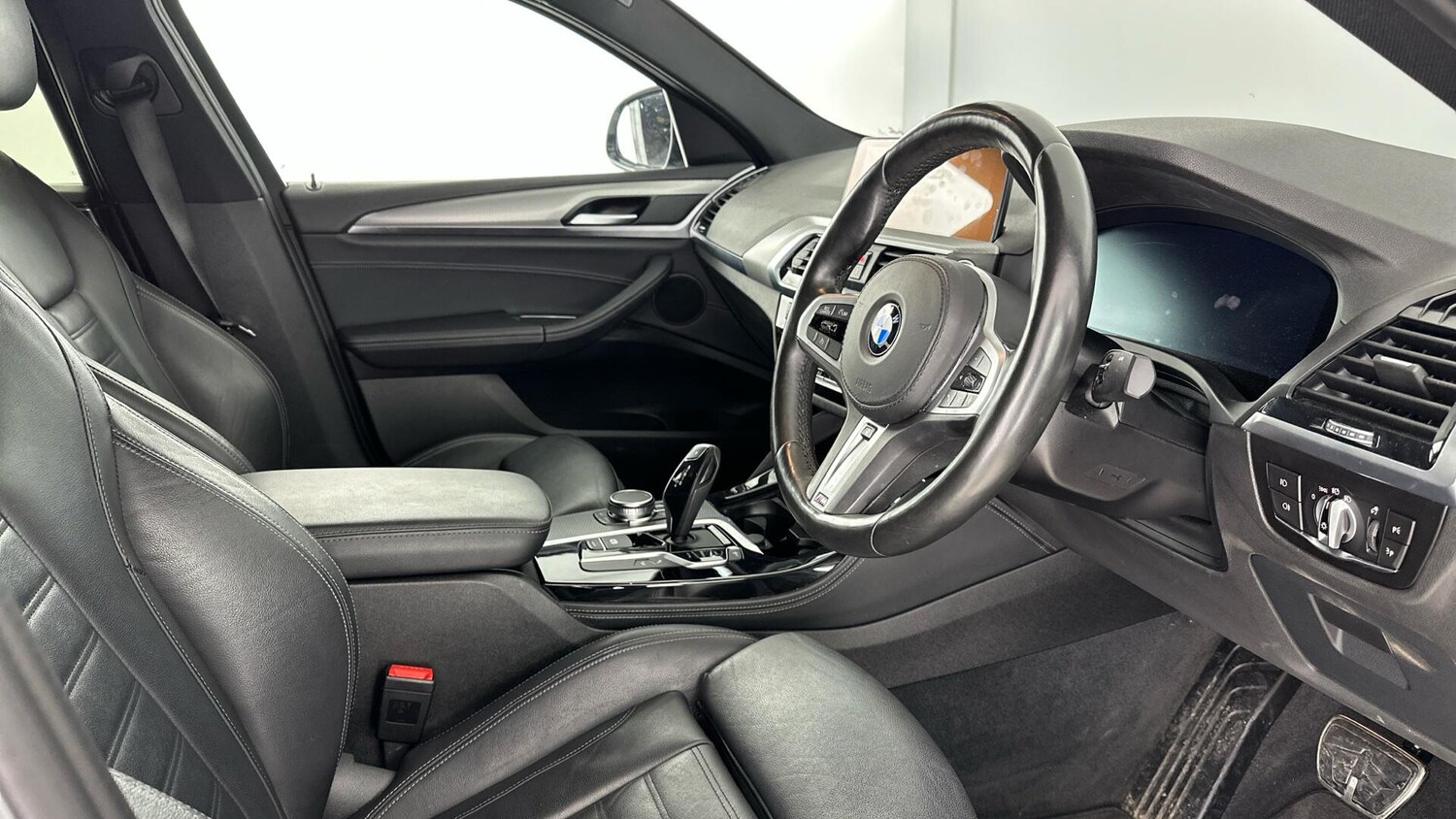 Used BMW X4 2019 for sale - 76818886: Photo 6