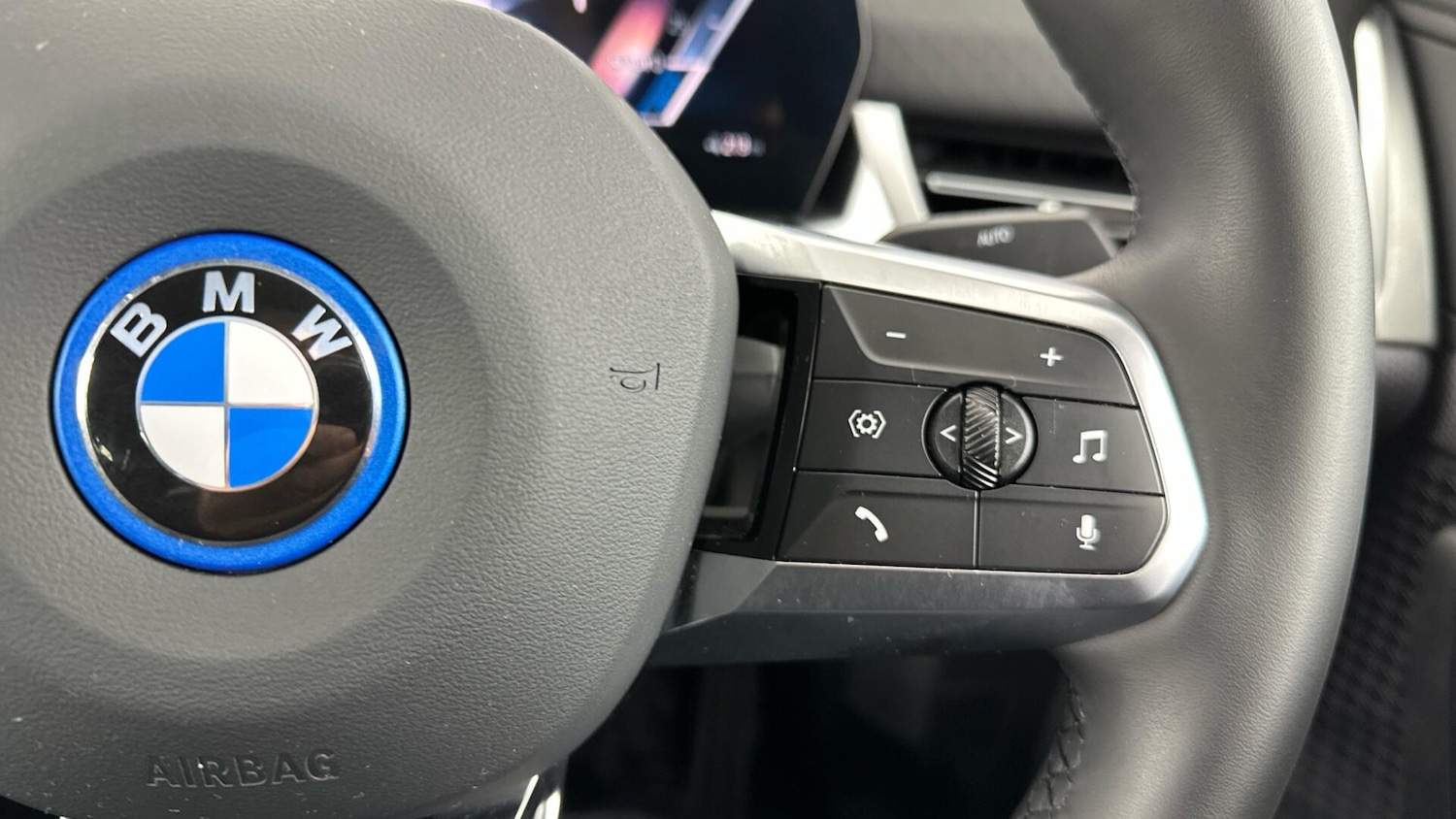 Used BMW iX2 2025 for sale - 76818916: Photo 18