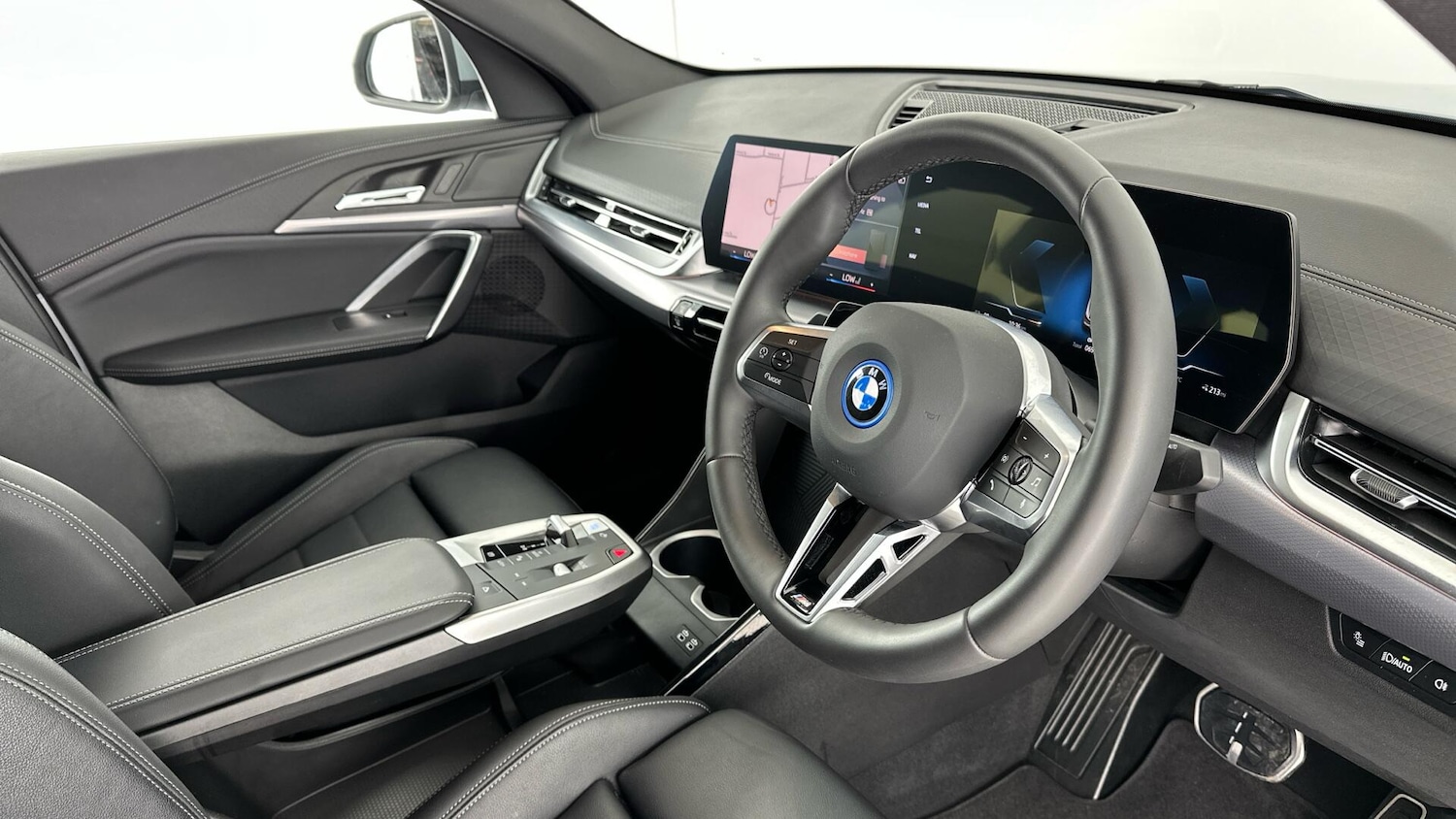 Used BMW iX2 2025 for sale - 76818916: Photo 6