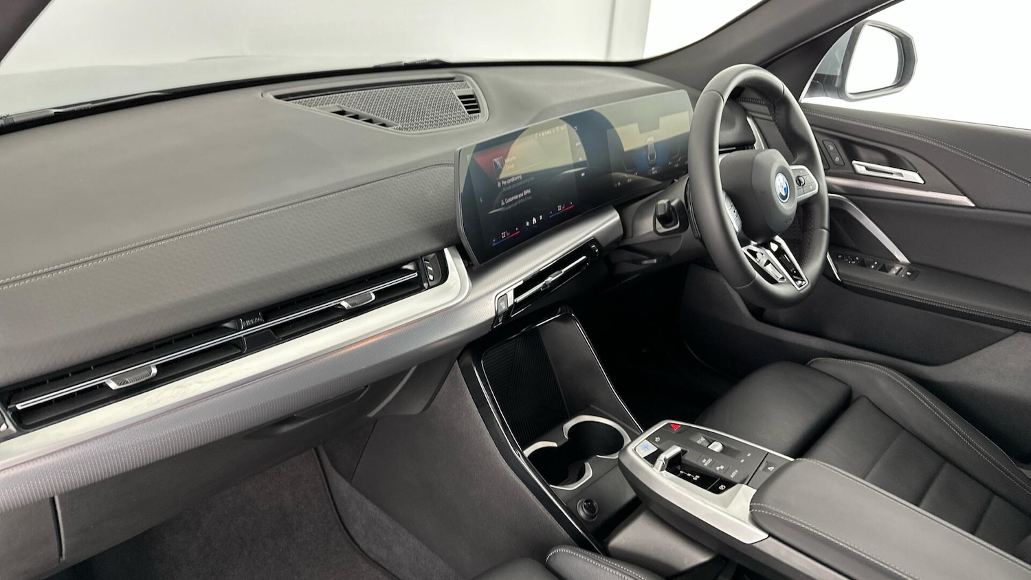 Used BMW iX2 2025 for sale - 76818916: Photo 7