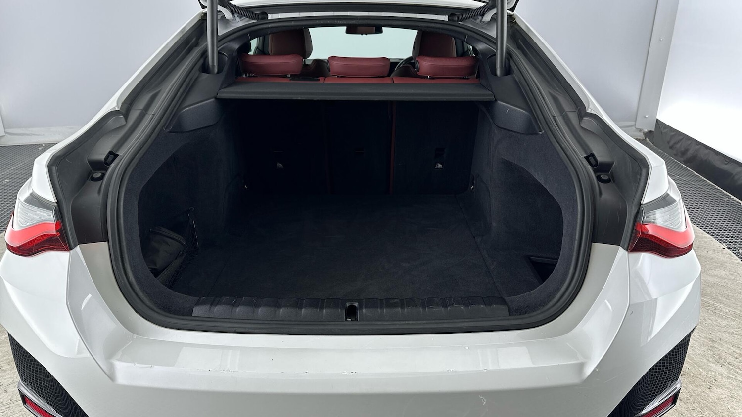 Used BMW i4 2023 for sale - 77237744: Photo 13