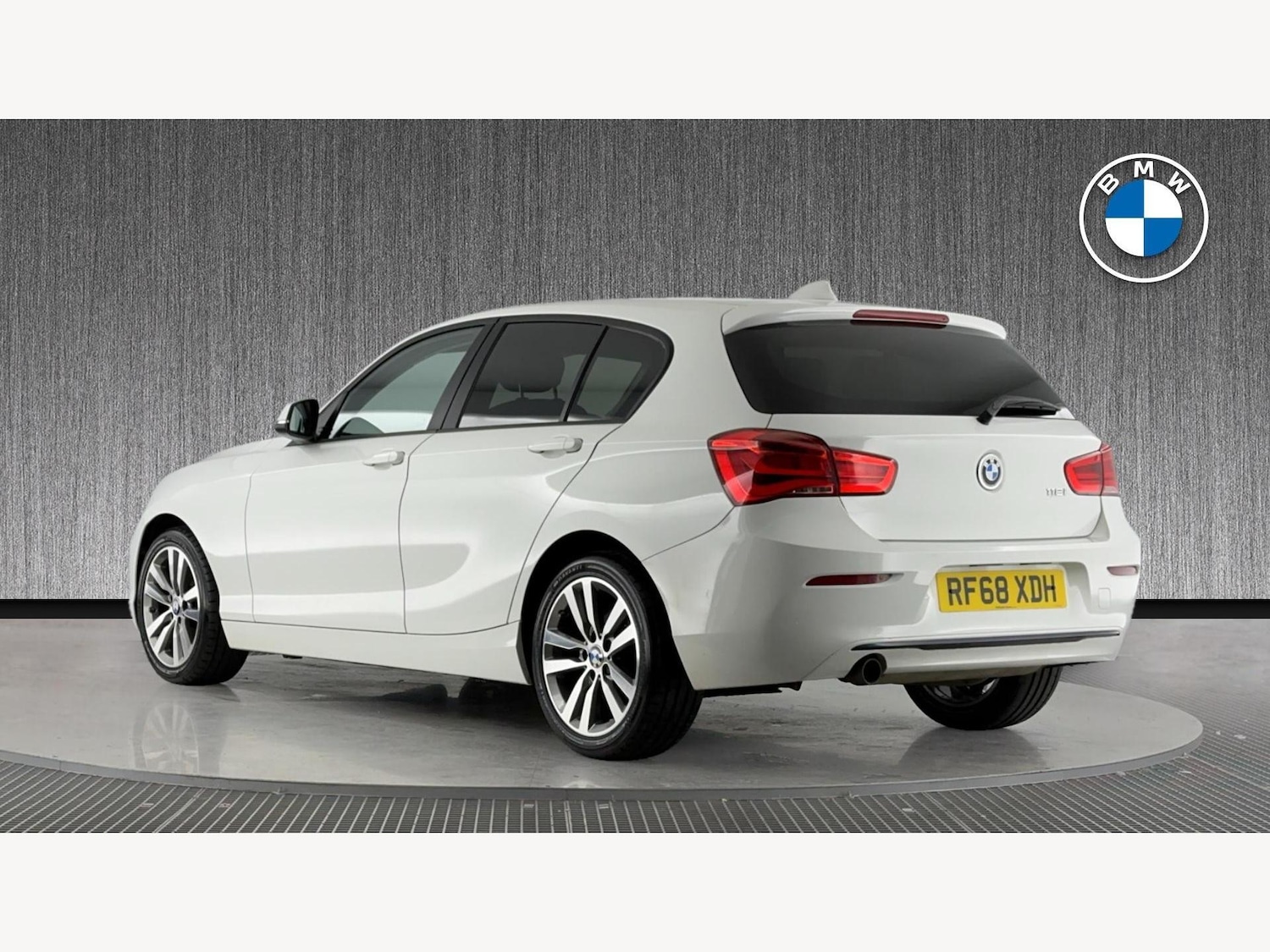 Used BMW 1 Series 2018 for sale - 76818799: Photo 2