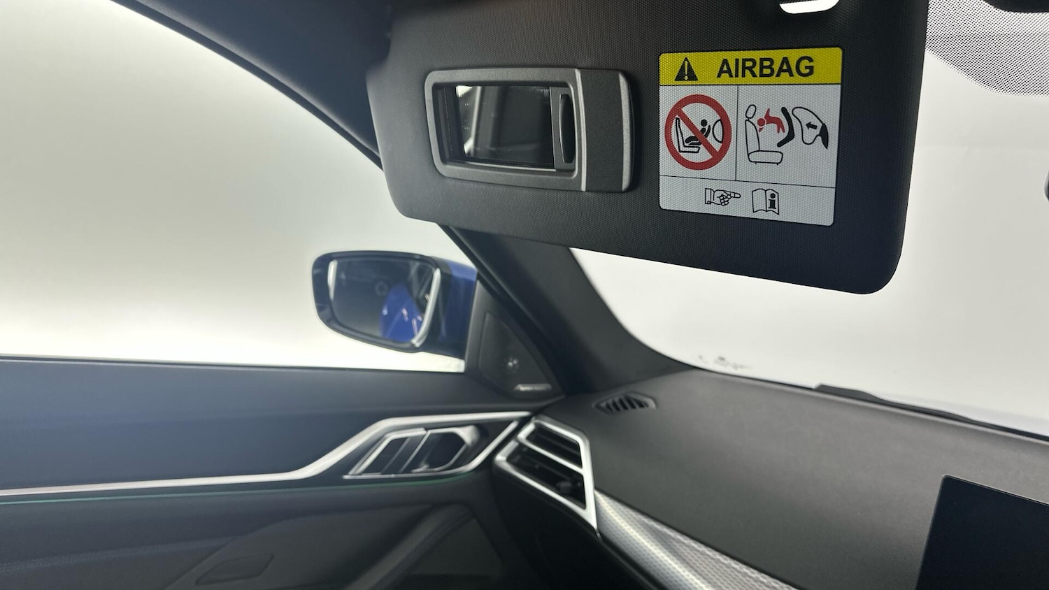 Used BMW i4 2024 for sale - 77387741: Photo 25