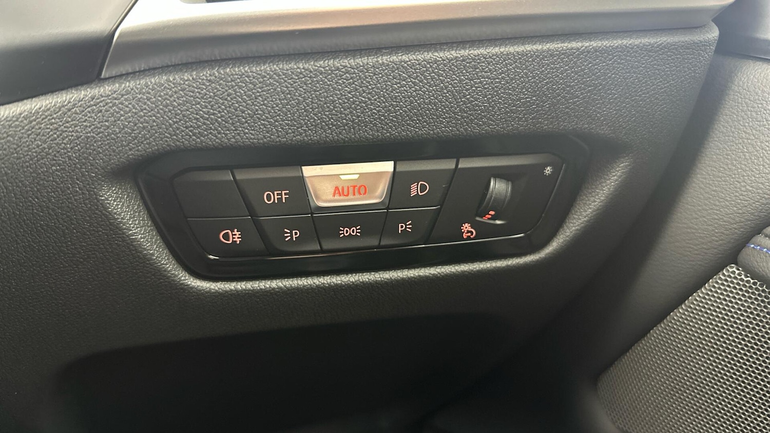 Used BMW i4 2024 for sale - 77387741: Photo 27