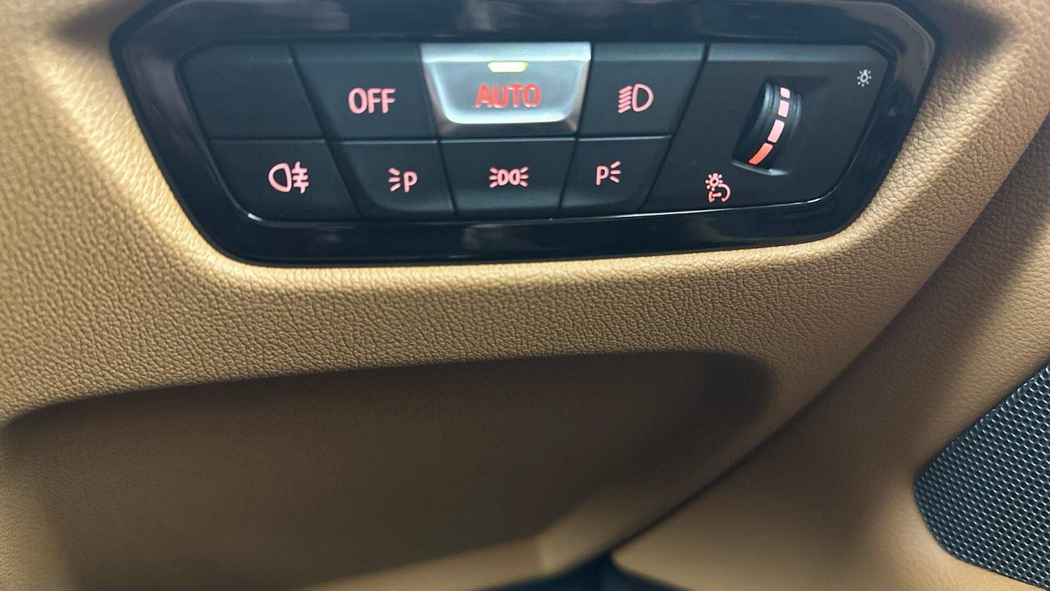 Used BMW i4 2025 for sale - 77156537: Photo 28