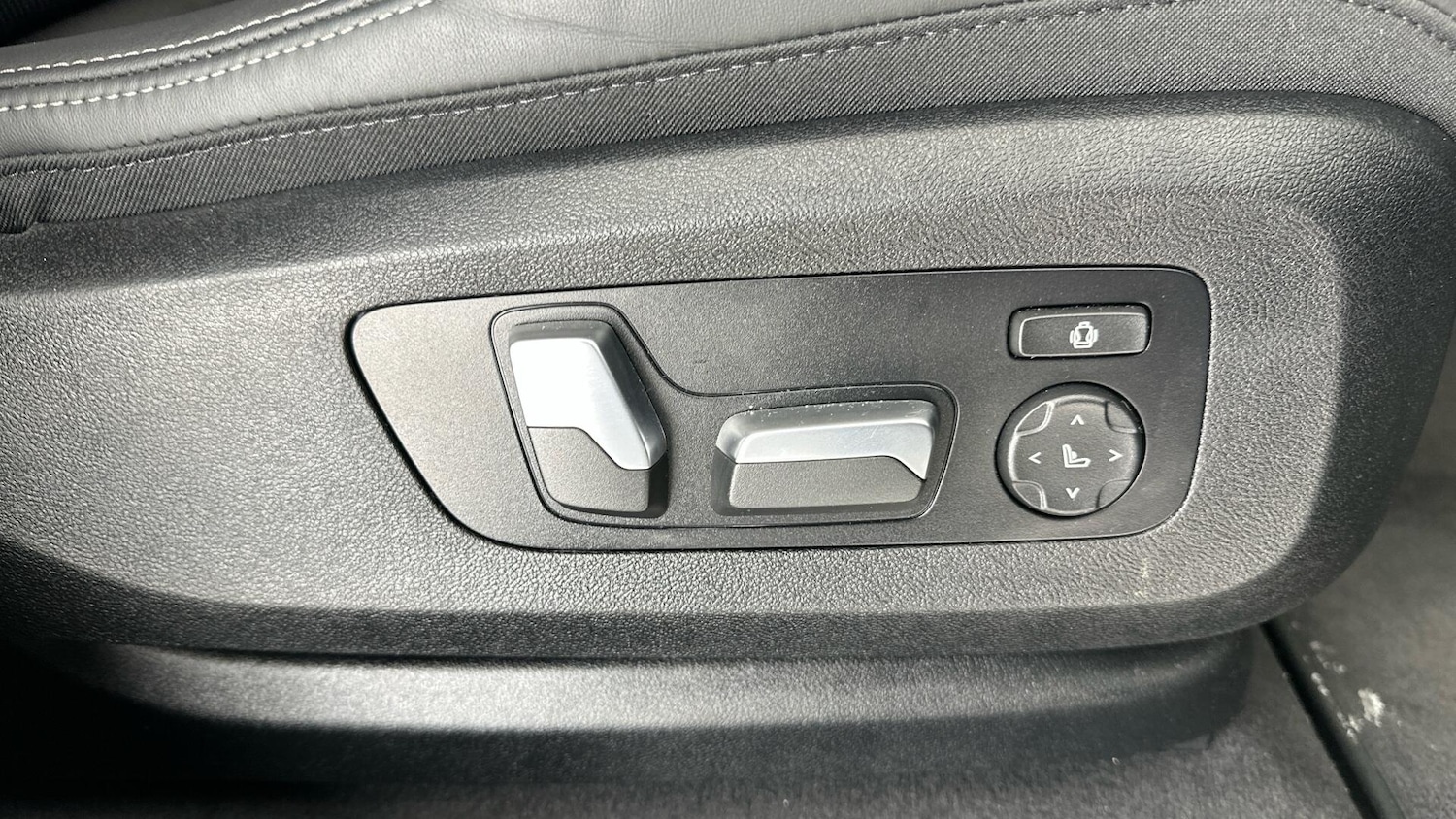 Used BMW X6 2024 for sale - 77278880: Photo 32