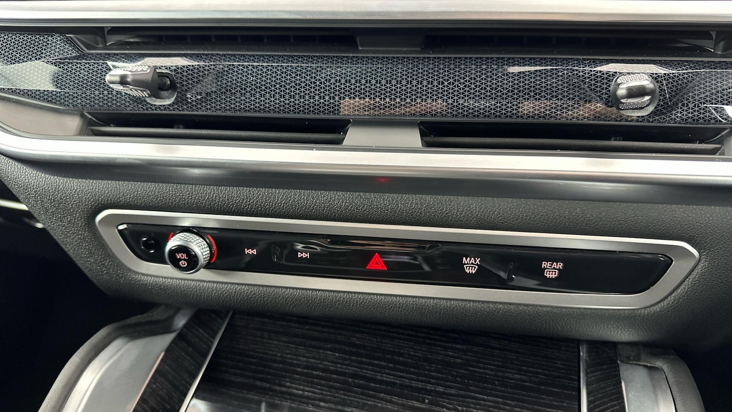 Used BMW X6 2024 for sale - 77278880: Photo 37