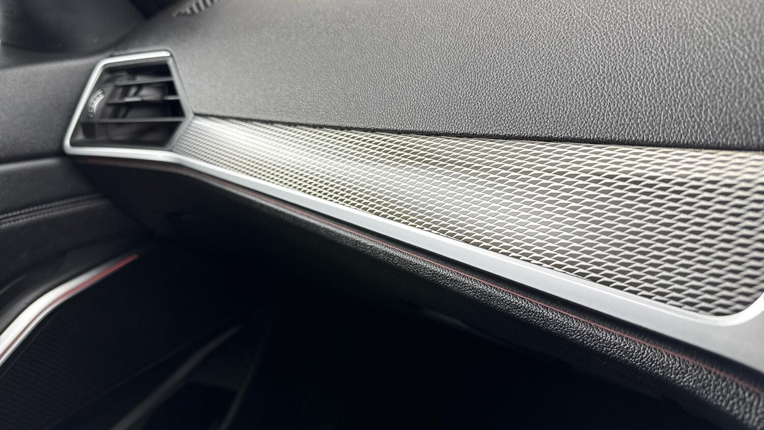 Used BMW 3 Series for sale - 77387750: Photo 35