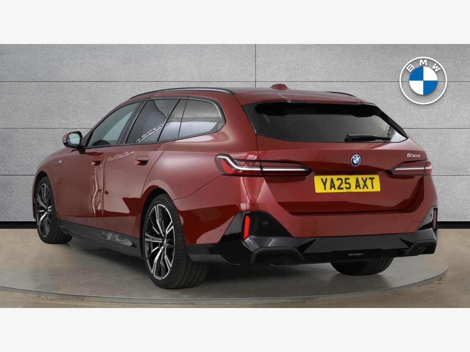 Used BMW 5 Series 2025 for sale - 77237787: Photo 2