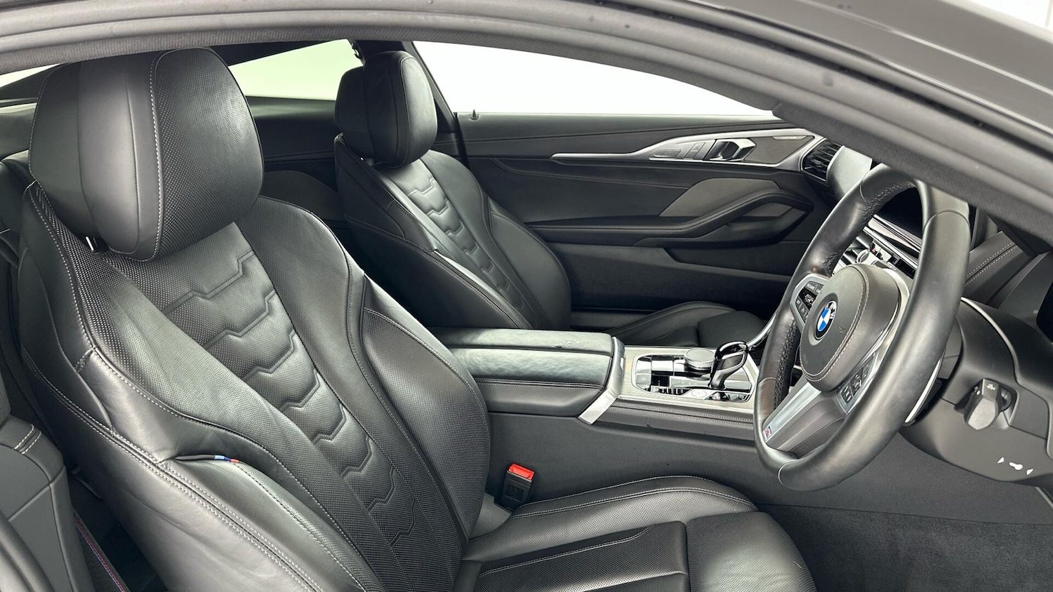 Used BMW 8 Series 2024 for sale - 76818842: Photo 11
