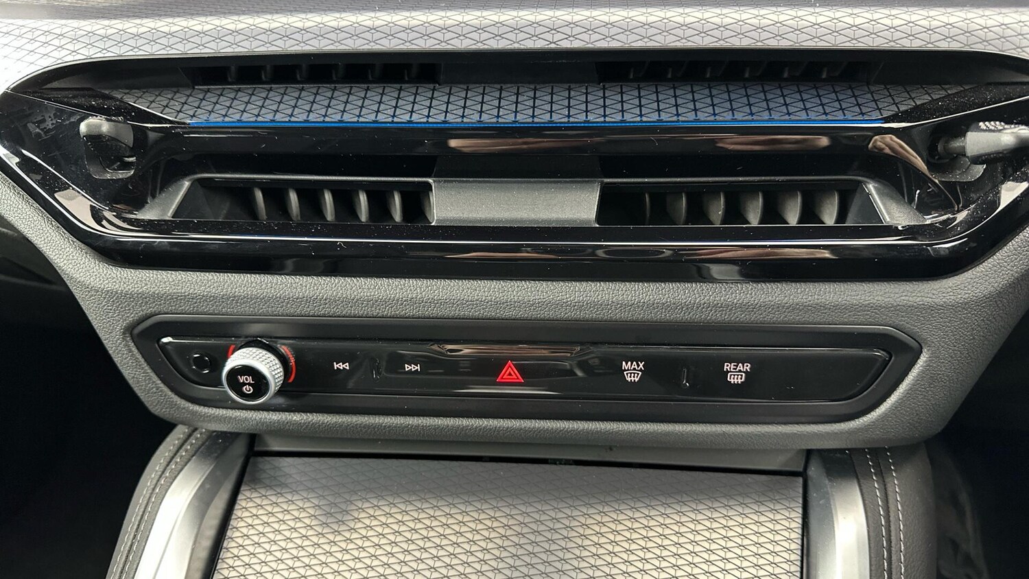 Used BMW i4 2025 for sale - 77279522: Photo 35