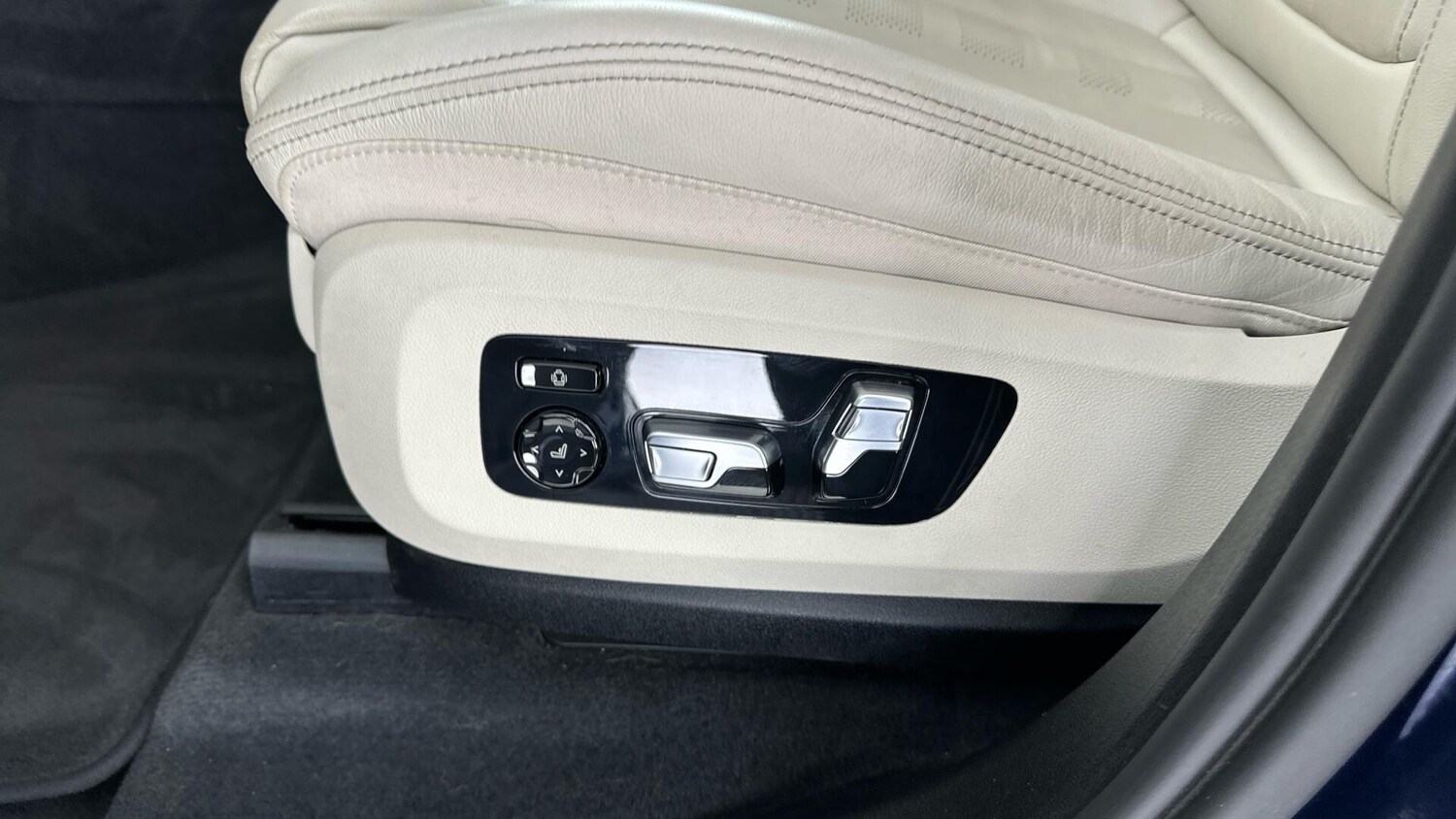 Used BMW X5 2021 for sale - 76818902: Photo 30