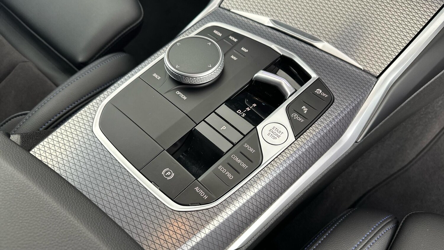 Used BMW 3 Series 2024 for sale - 76818925: Photo 10