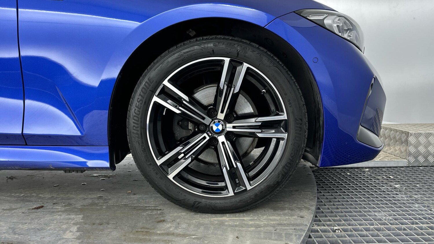 Used BMW 3 Series 2024 for sale - 76818925: Photo 14