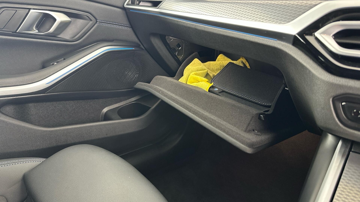 Used BMW 3 Series 2024 for sale - 76818925: Photo 26