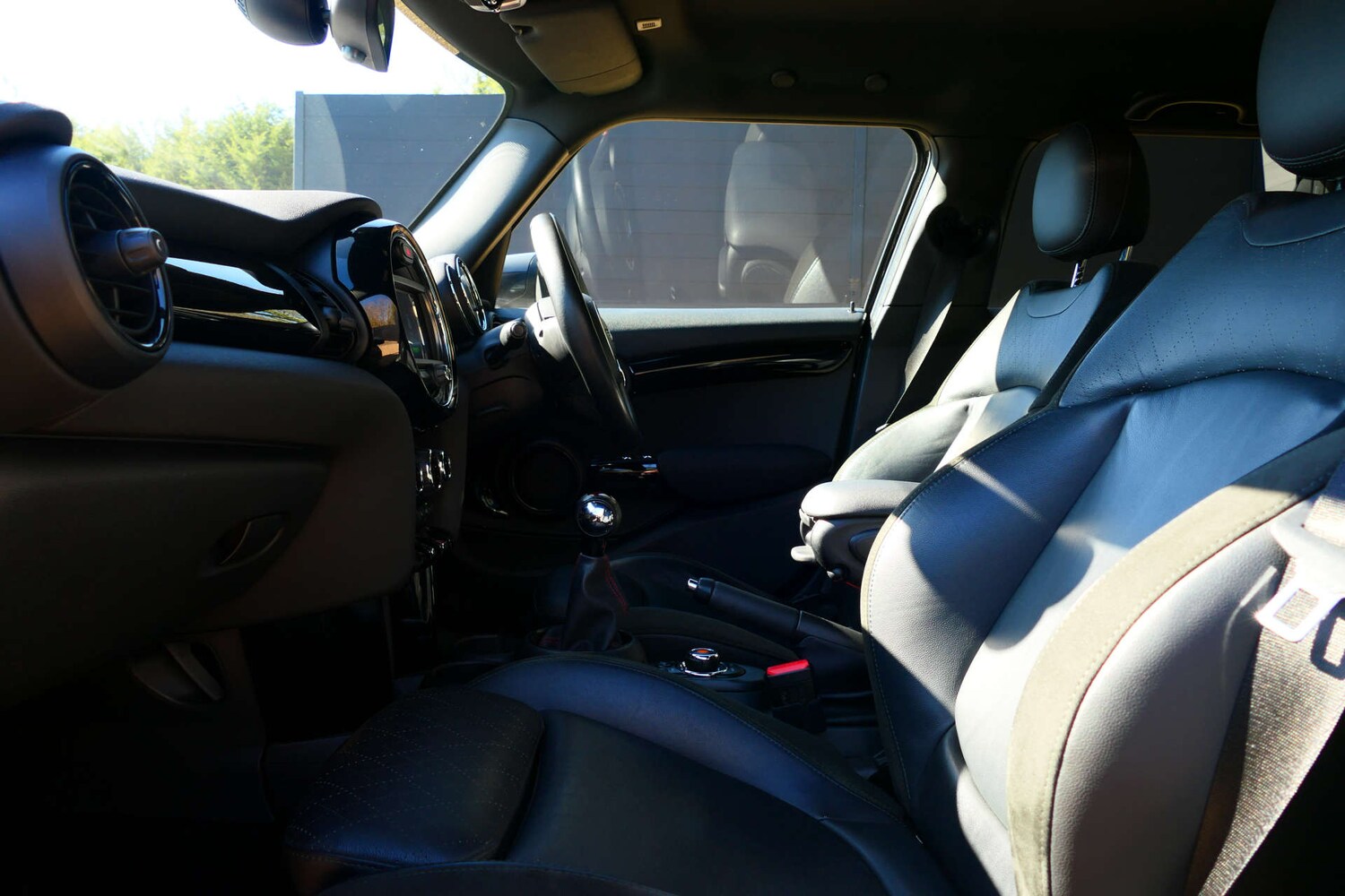 Used MINI Hatch 2019 for sale - 77937228: Photo 22